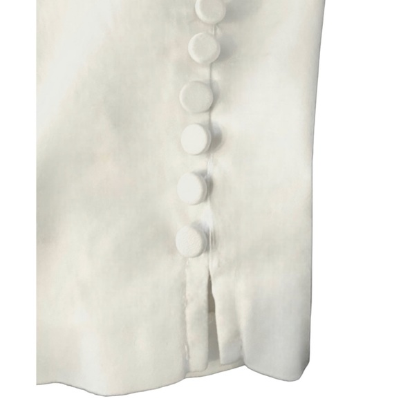 COPY - White Capris Pants, 18W, George by Mark Eisen, button-embellishment - Picture 2 of 6